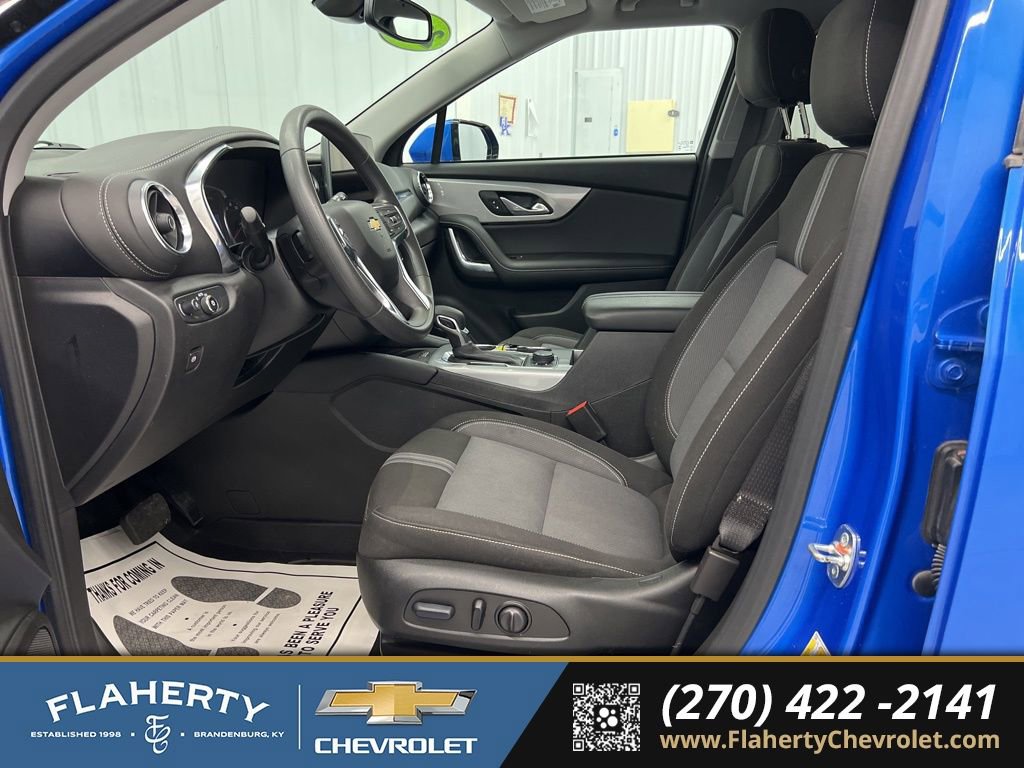 Used 2024 Chevrolet Blazer LT w/ Convenience Package FWD image 9
