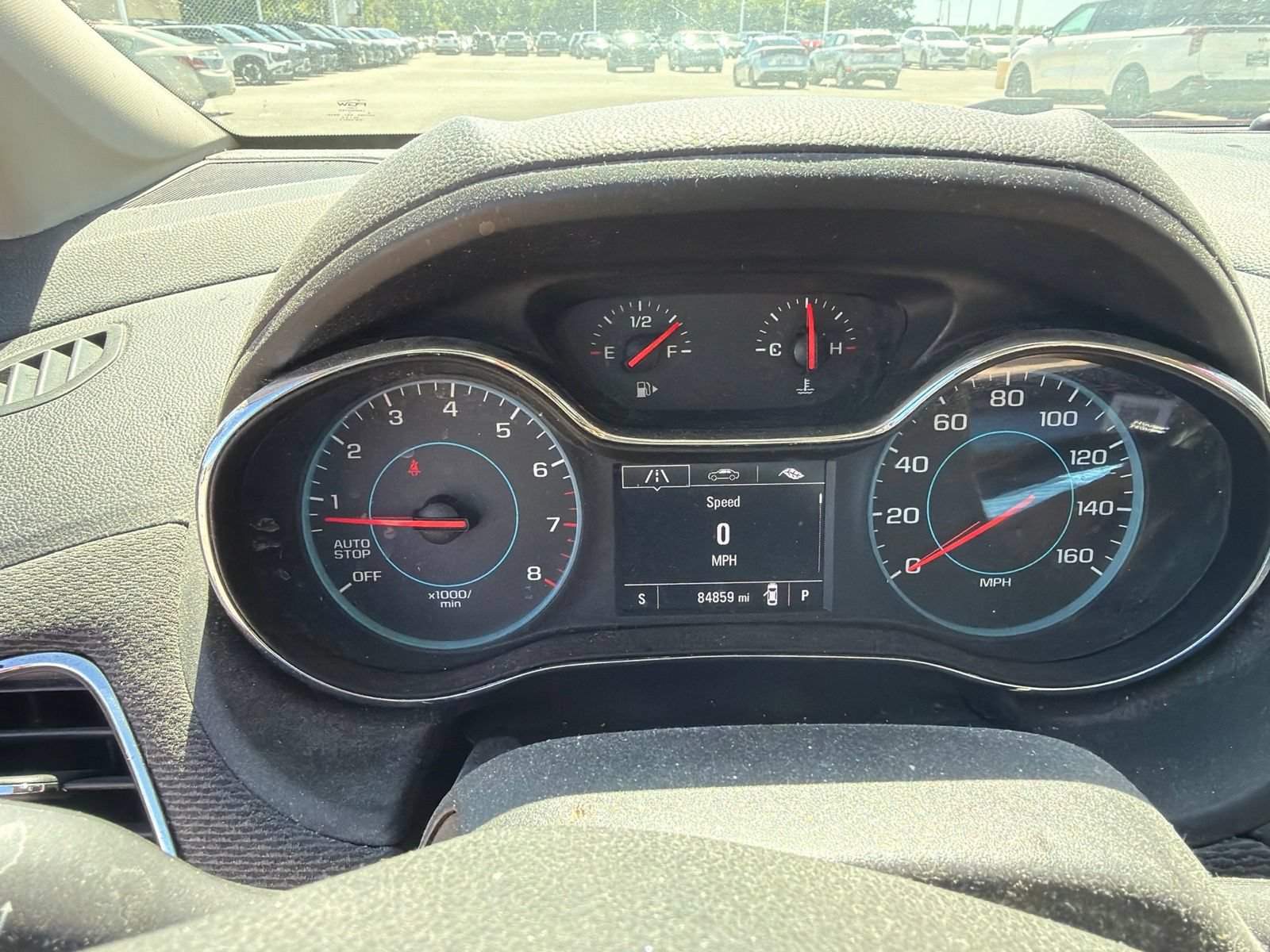 Used 2017 Chevrolet Cruze LT w/ Convenience Package FWD image 4