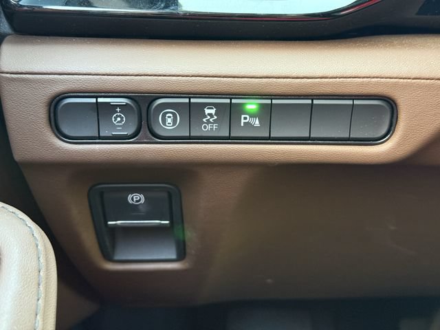 Certified 2026 Acura MDX w/ Technology Package FWD image 21