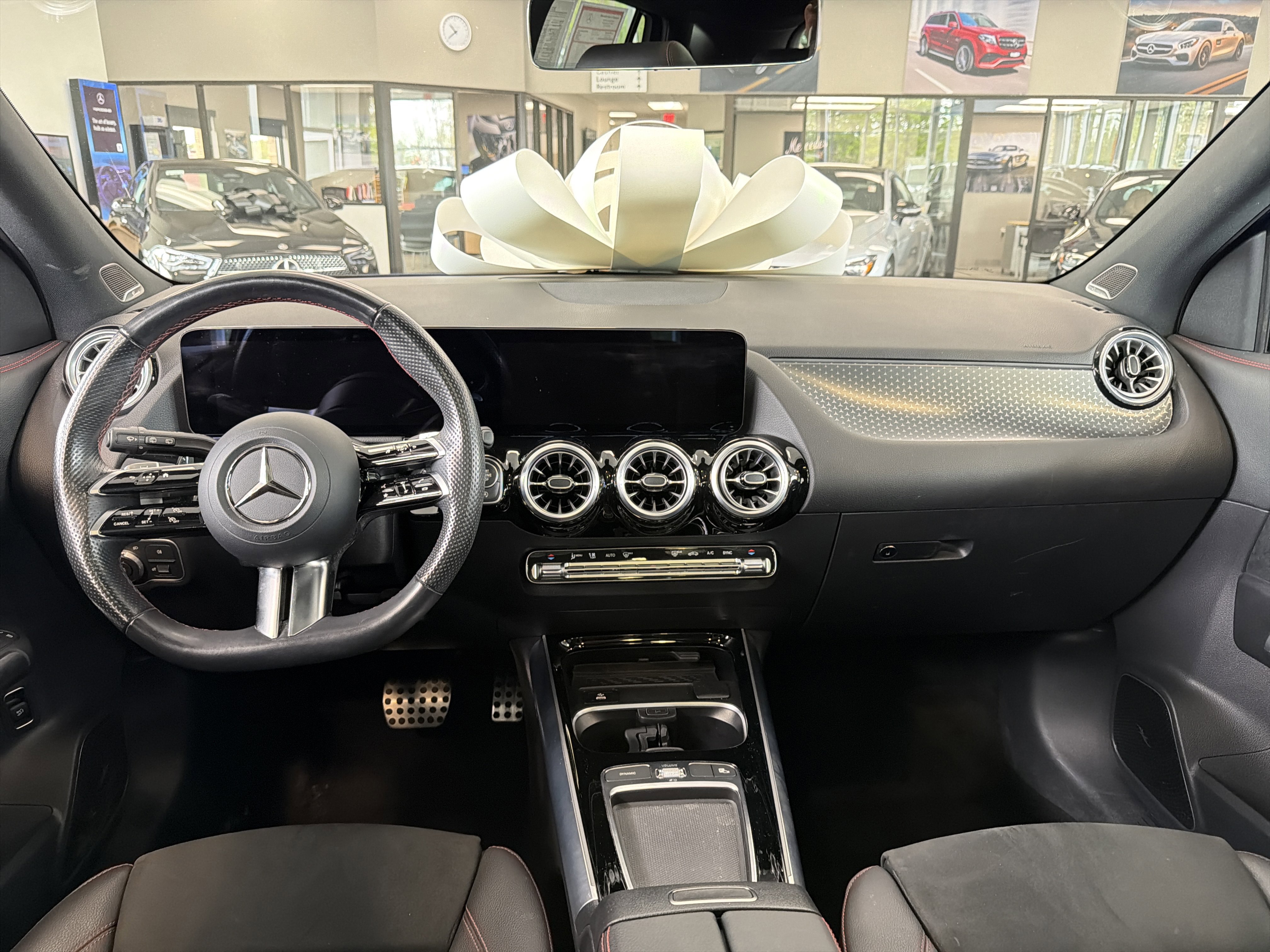 Certified 2025 Mercedes-Benz GLA 250 4MATIC image 11
