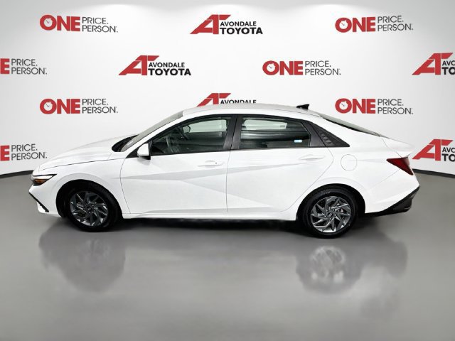 Used 2024 Hyundai Elantra SEL FWD image 4