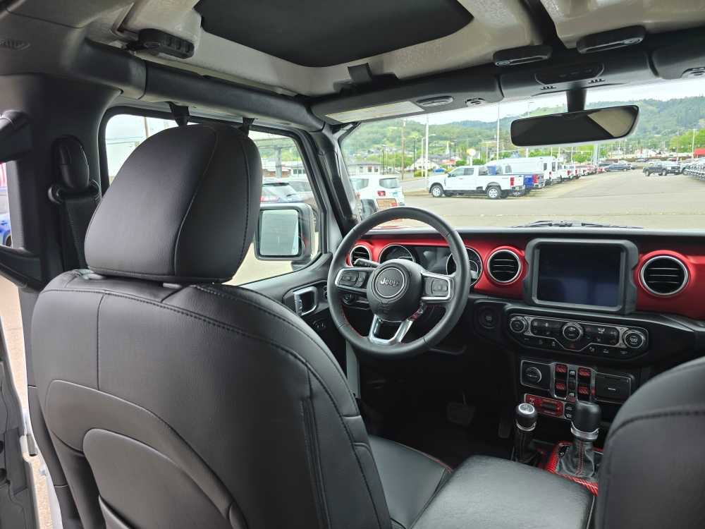 Used 2023 Jeep Gladiator Rubicon w/ LED Lighting Group AWD/4WD image 10