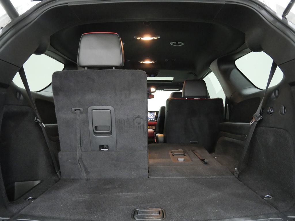 Used 2022 Dodge Durango R/T w/ Tow 'N Go Package AWD/4WD image 29