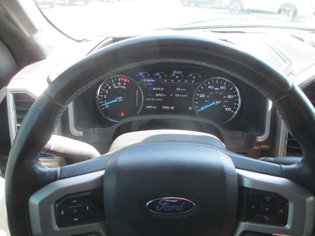 Used 2022 Ford F250 Lariat w/ Lariat Ultimate Package AWD/4WD image 31