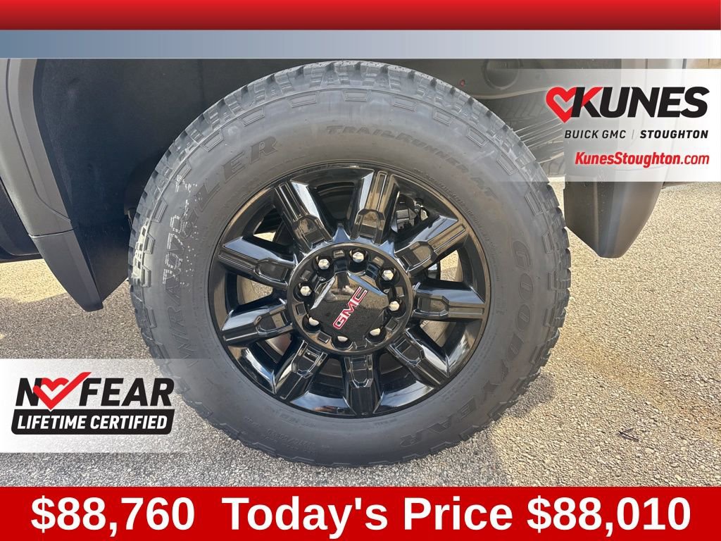 New 2026 GMC Sierra 2500 AT4 image 18