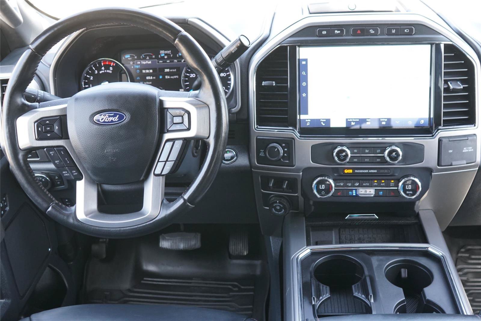 Certified 2022 Ford F350 Platinum w/ Tremor Off-Road Package AWD/4WD image 24