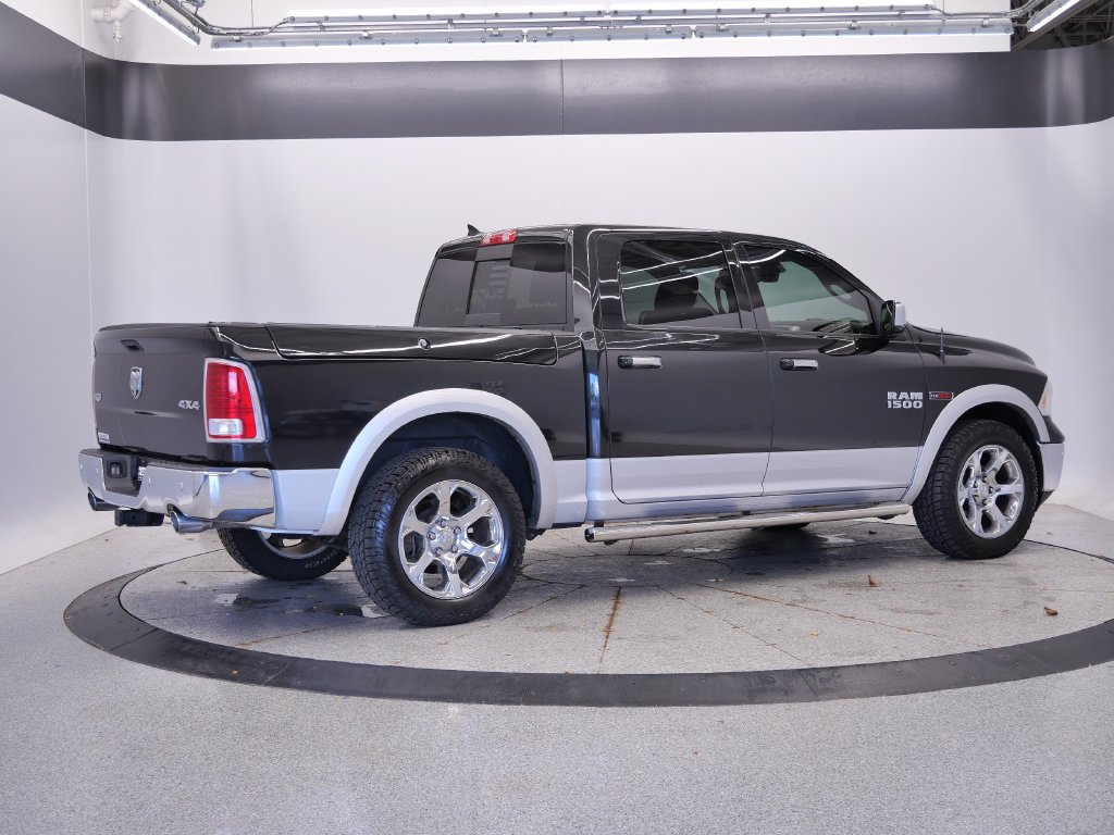 Used 2018 RAM 1500 Laramie w/ Convenience Group AWD/4WD image 5