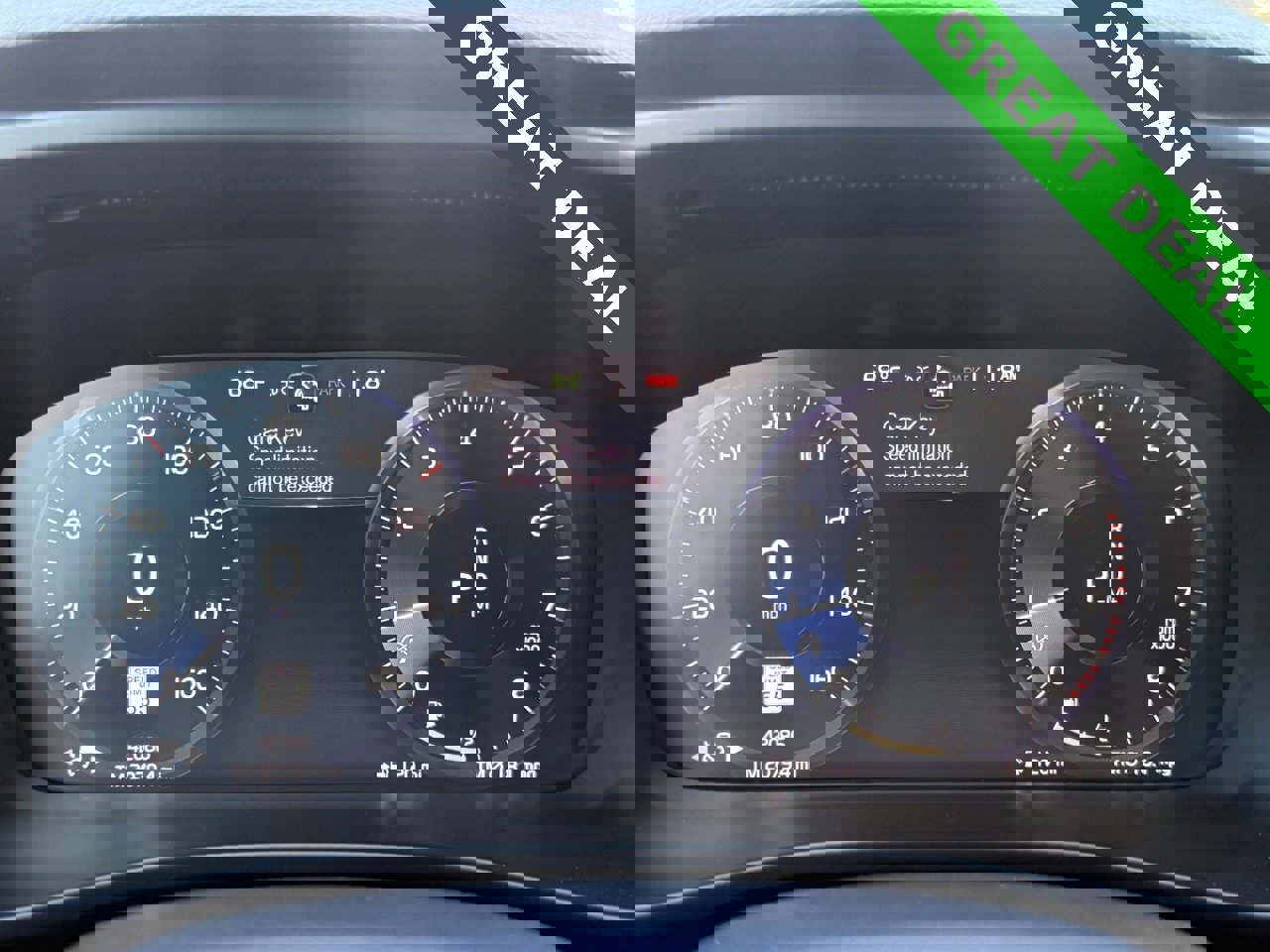 Used 2021 Volvo XC40 T5 Inscription w/ Protection Package Premier image 16