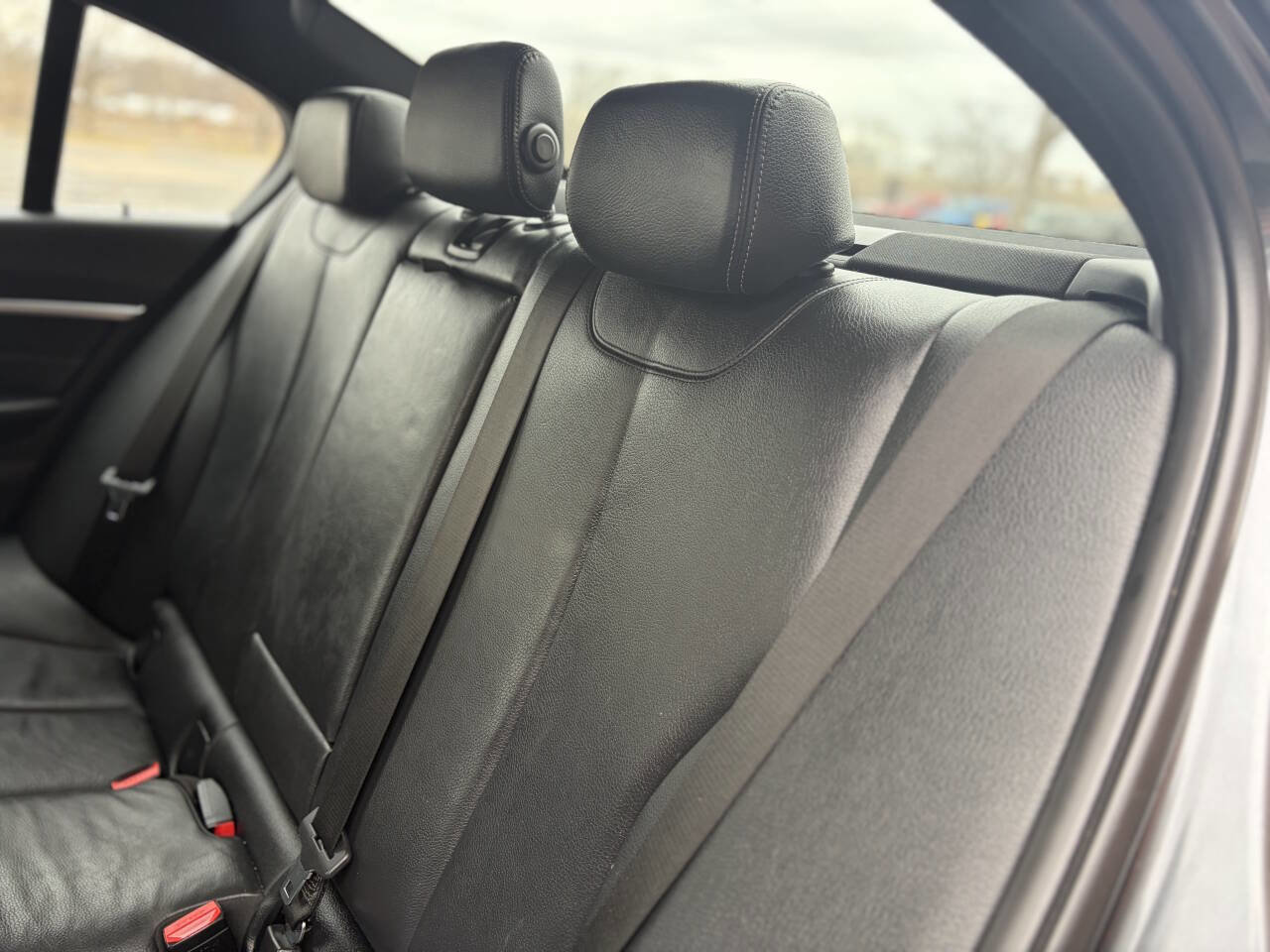 Used 2018 BMW 330i xDrive Sedan image 16