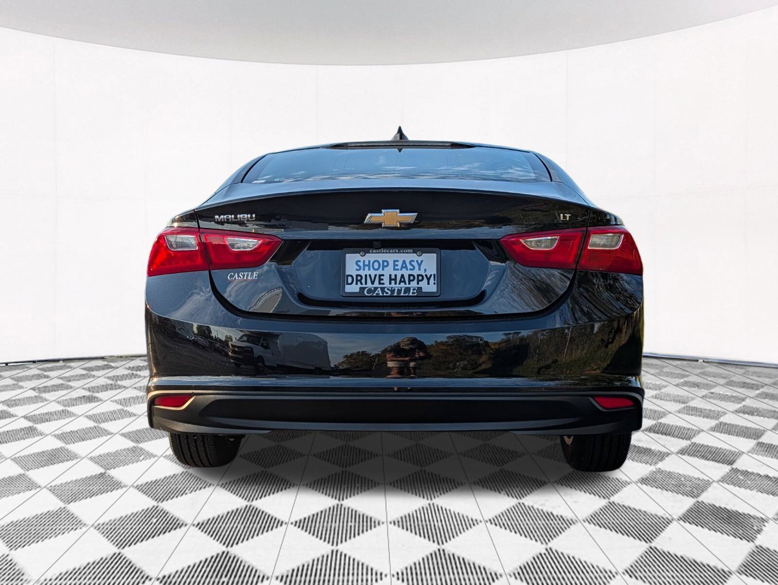 Used 2024 Chevrolet Malibu LT FWD image 11