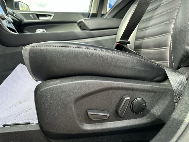 Used 2024 Ford Edge SEL w/ Convenience Package AWD/4WD image 16