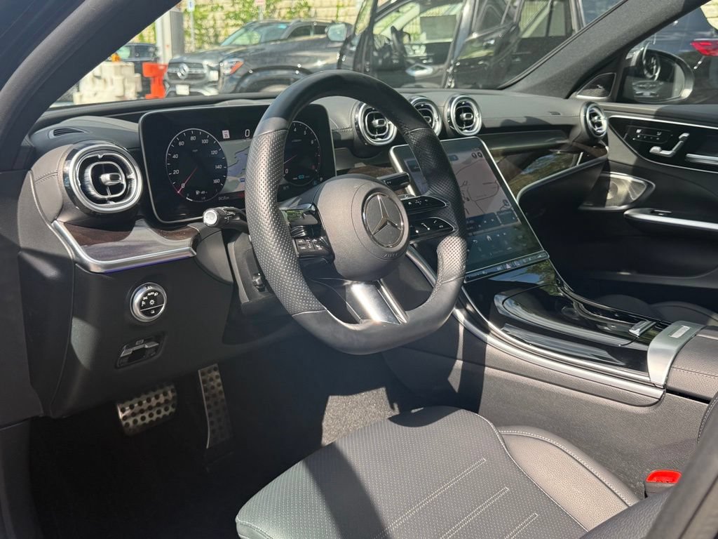 Used 2022 Mercedes-Benz C 300 4MATIC Sedan image 19