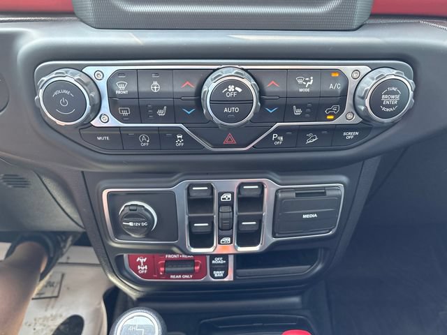 Used 2021 Jeep Wrangler Unlimited Rubicon w/ Safety Group AWD/4WD image 16