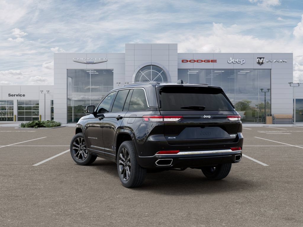 New 2025 Jeep Grand Cherokee Overland w/ Adv Protech Group III AWD/4WD image 3