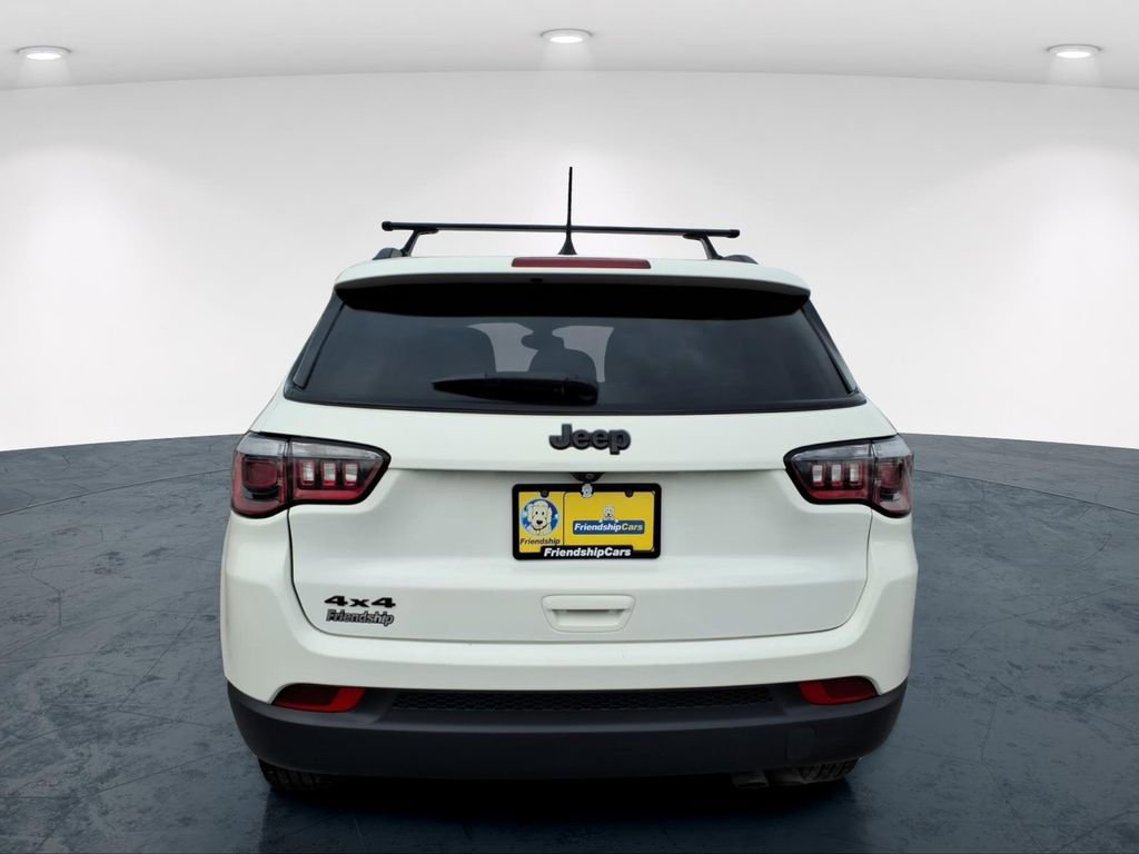 Used 2019 Jeep Compass Sport image 4