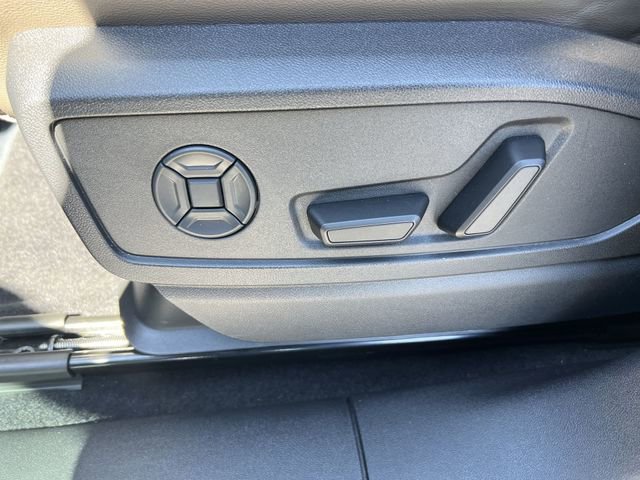 Used 2025 Audi Q5 Prestige image 10