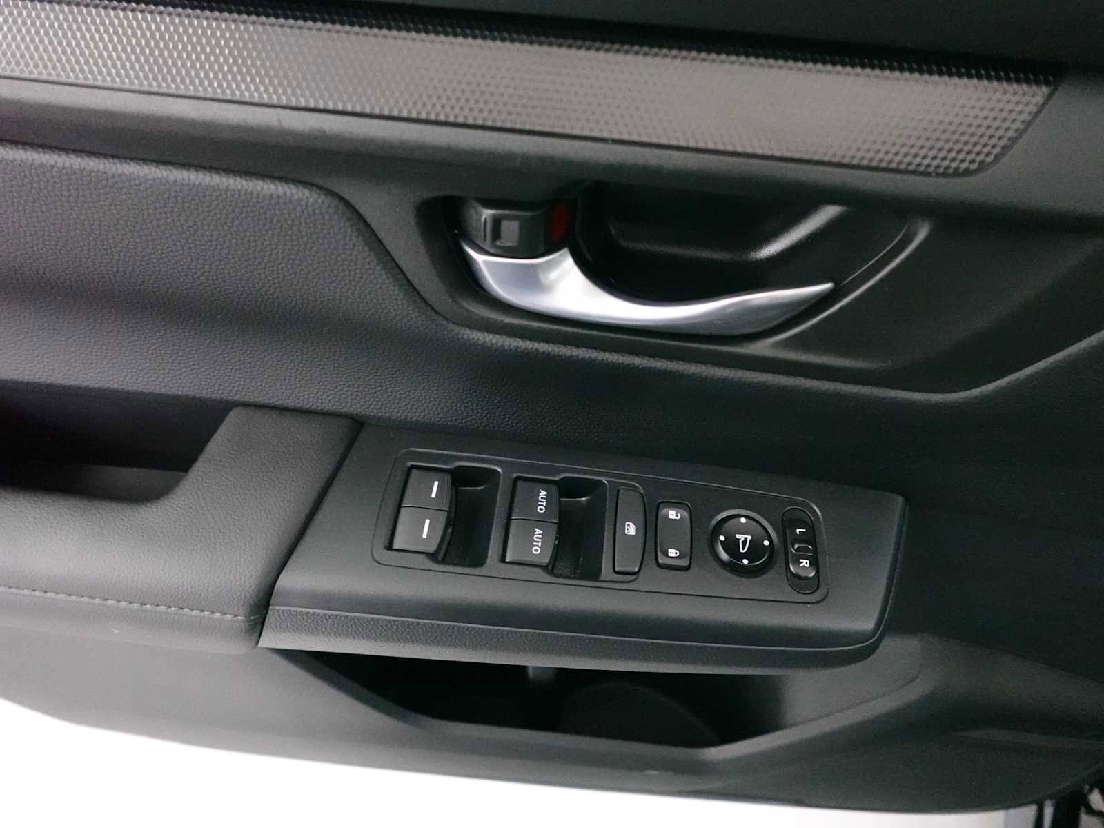 Certified 2025 Honda CR-V EX image 11