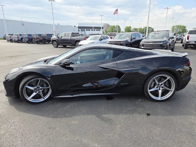 Used 2024 Chevrolet Corvette E-Ray AWD/4WD image 14