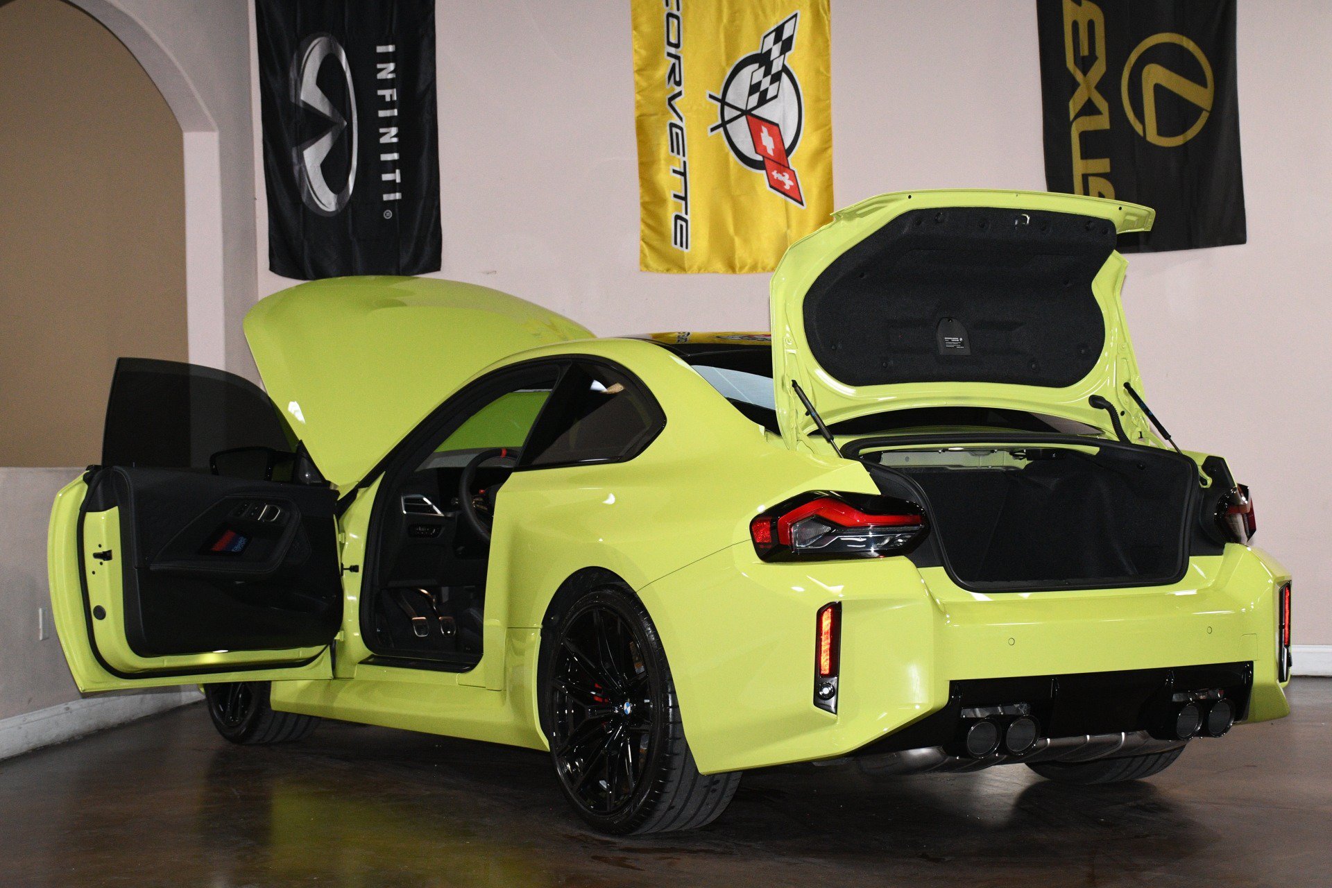 Used 2025 BMW M2 w/ Lighting Package RWD image 92