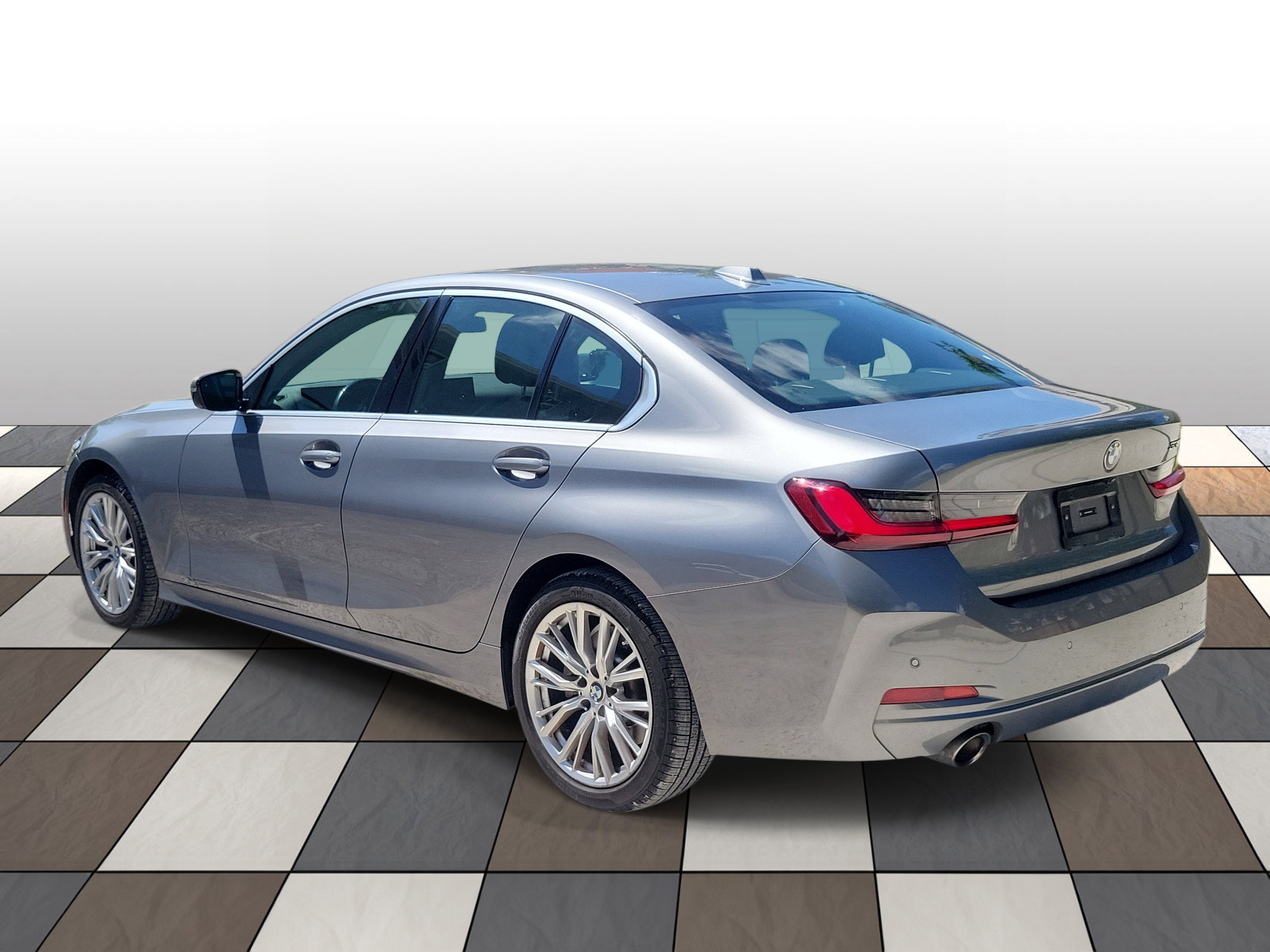 Used 2024 BMW 330i Sedan RWD image 6