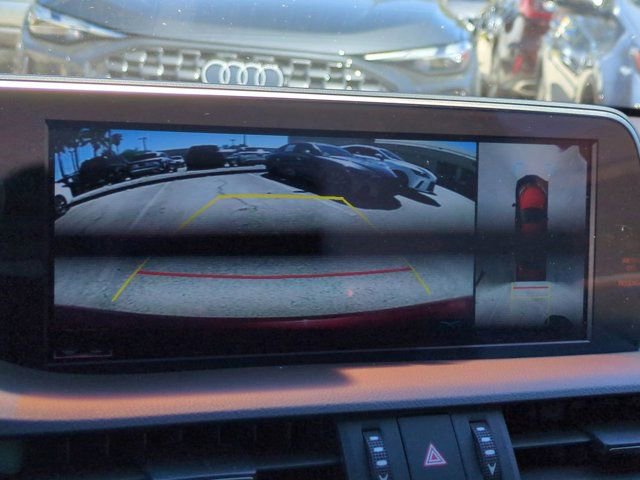 Used 2019 Lexus ES 300h Ultra Luxury w/ Accessory Package 2 image 19