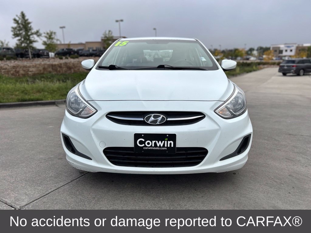 Used 2015 Hyundai Accent GLS FWD image 2