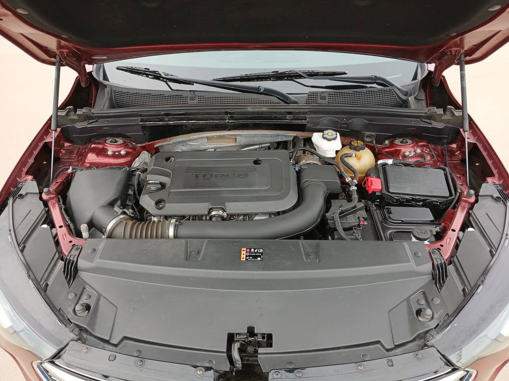 Used 2021 Buick Envision Essence FWD image 31