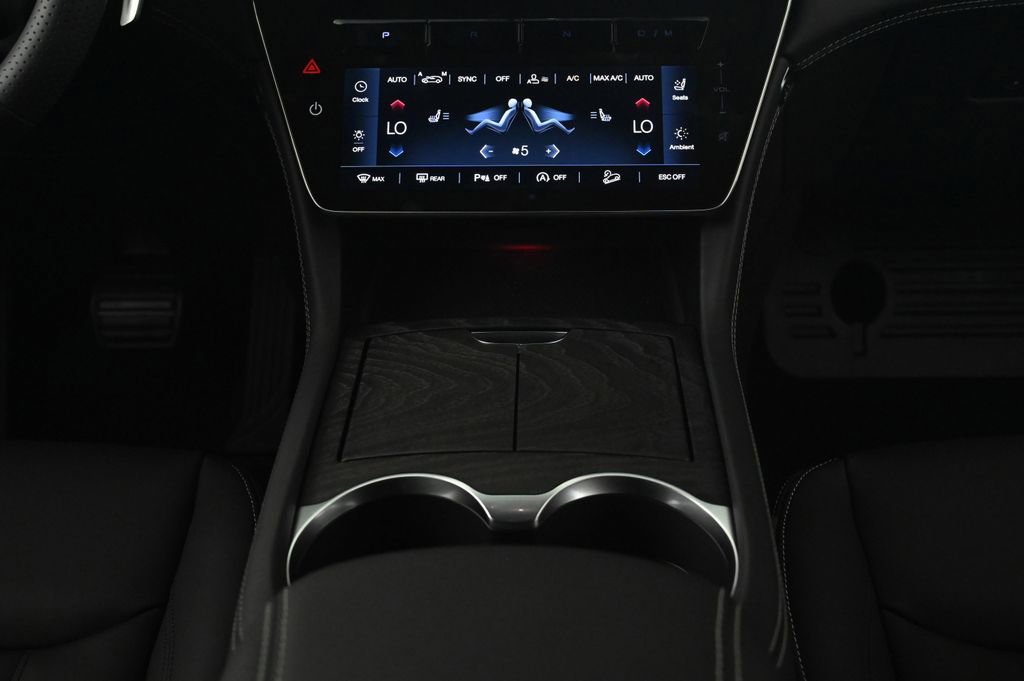 New 2025 Maserati Grecale GT image 13