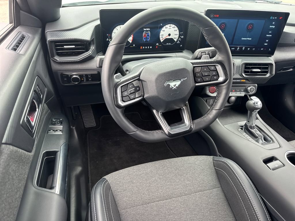 Used 2025 Ford Mustang GT RWD image 19