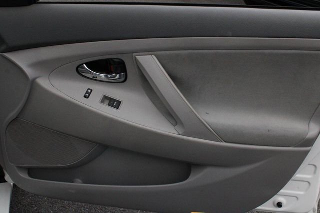 Used 2011 Toyota Camry LE w/ LE Extra-Value Pkg image 59