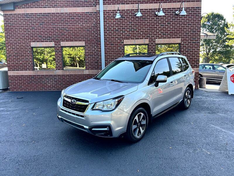 Used 2017 Subaru Forester 2.5i Premium w/ All-Weather Package image 3