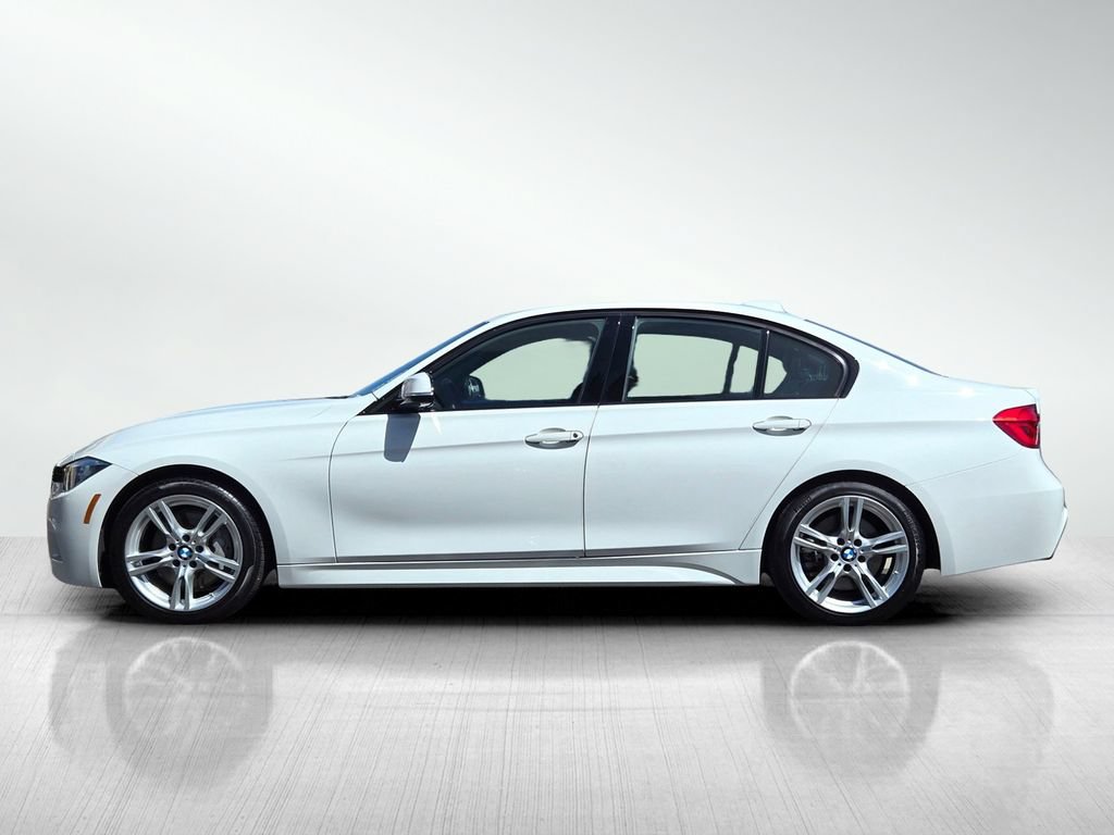 Used 2017 BMW 330i Sedan RWD image 7