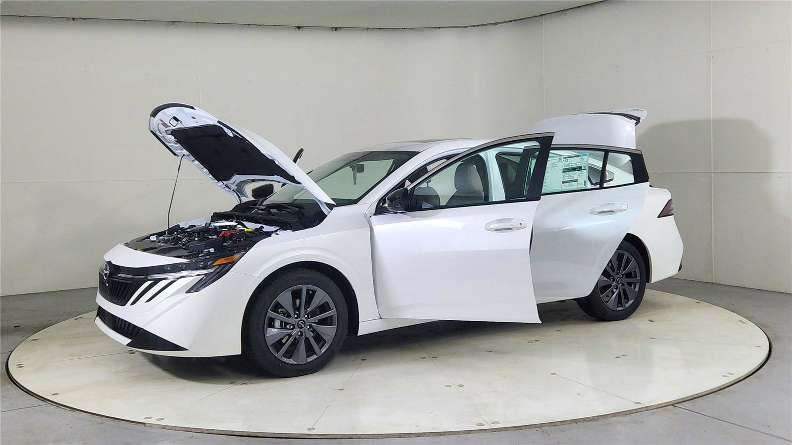 New 2026 Nissan Sentra SL w/ Floor Mat Package FWD image 10