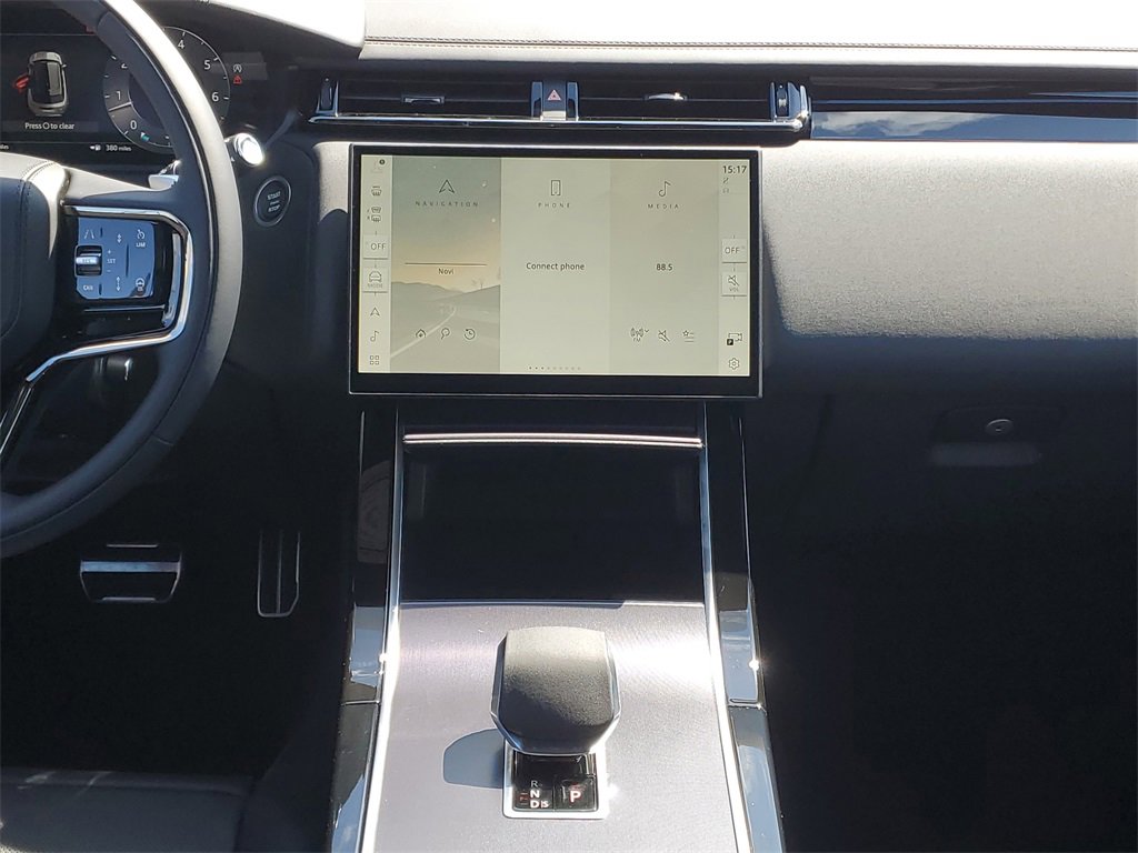 New 2026 Land Rover Range Rover Velar Dynamic SE image 27