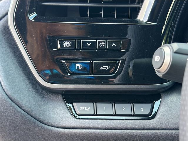 New 2026 Lexus TX 500h AWD image 37
