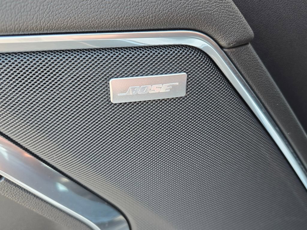 Used 2023 GMC Sierra 1500 SLT w/ SLT Premium Plus Package AWD/4WD image 33