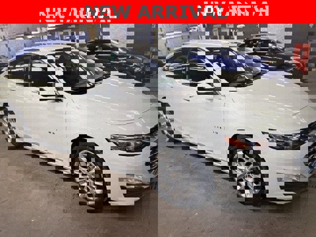 Used 2024 Chevrolet Malibu LT image 11