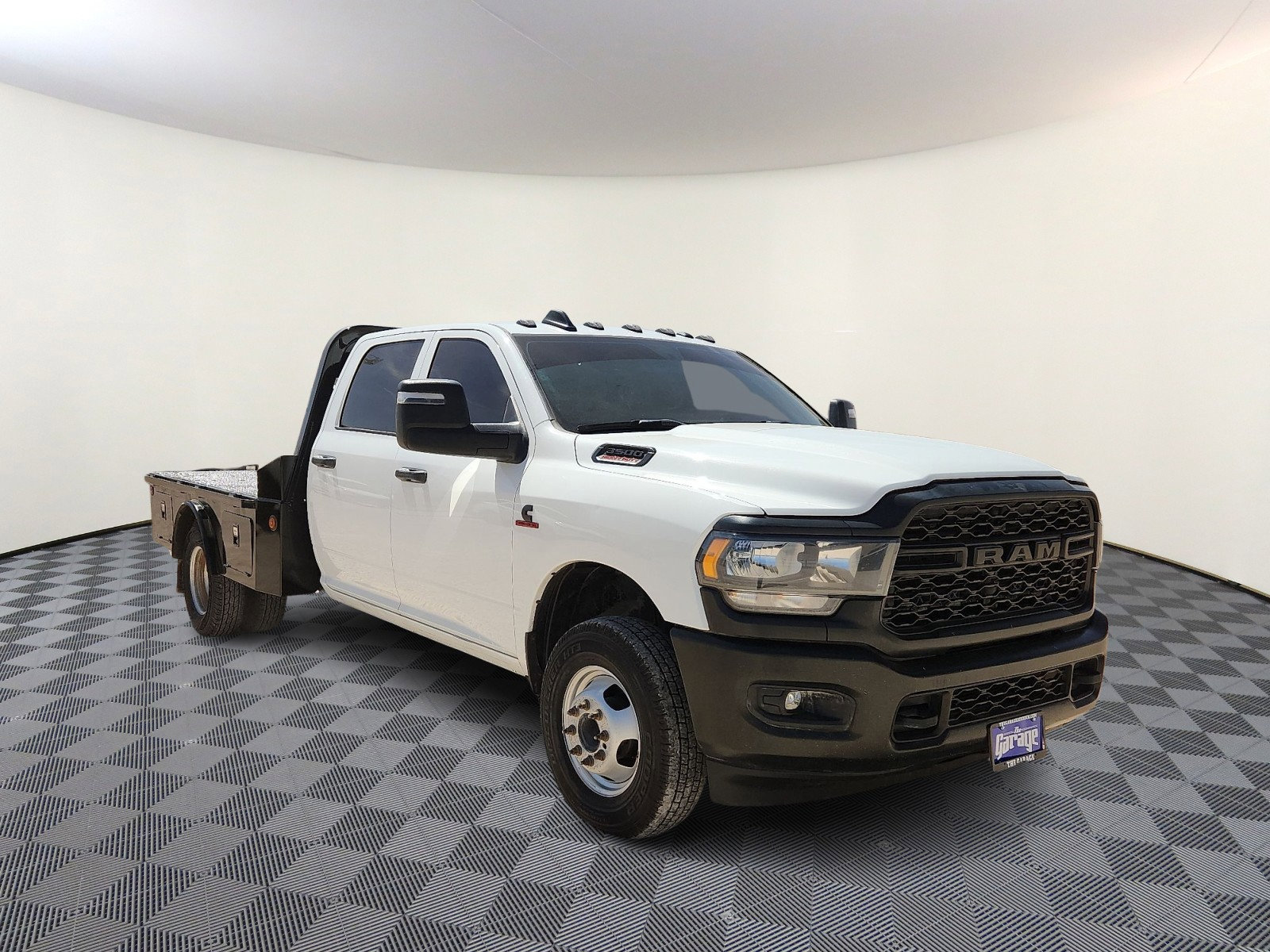 Used 2024 RAM 3500 Tradesman w/ Electrical Accessory Group image 6