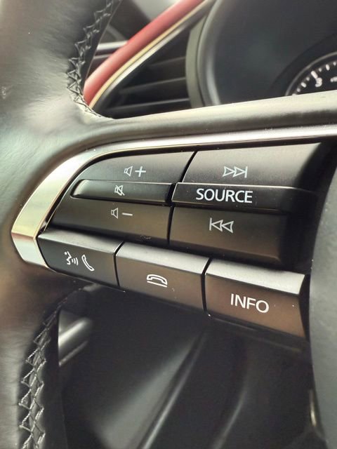 Used 2025 MAZDA MAZDA3 Hatchback w/Premium Plus Pkg image 47