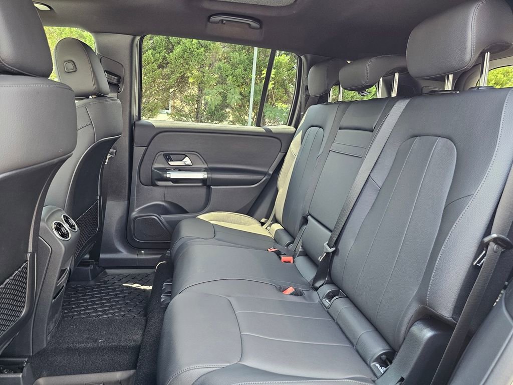 Used 2026 Mercedes-Benz GLB 250 image 19