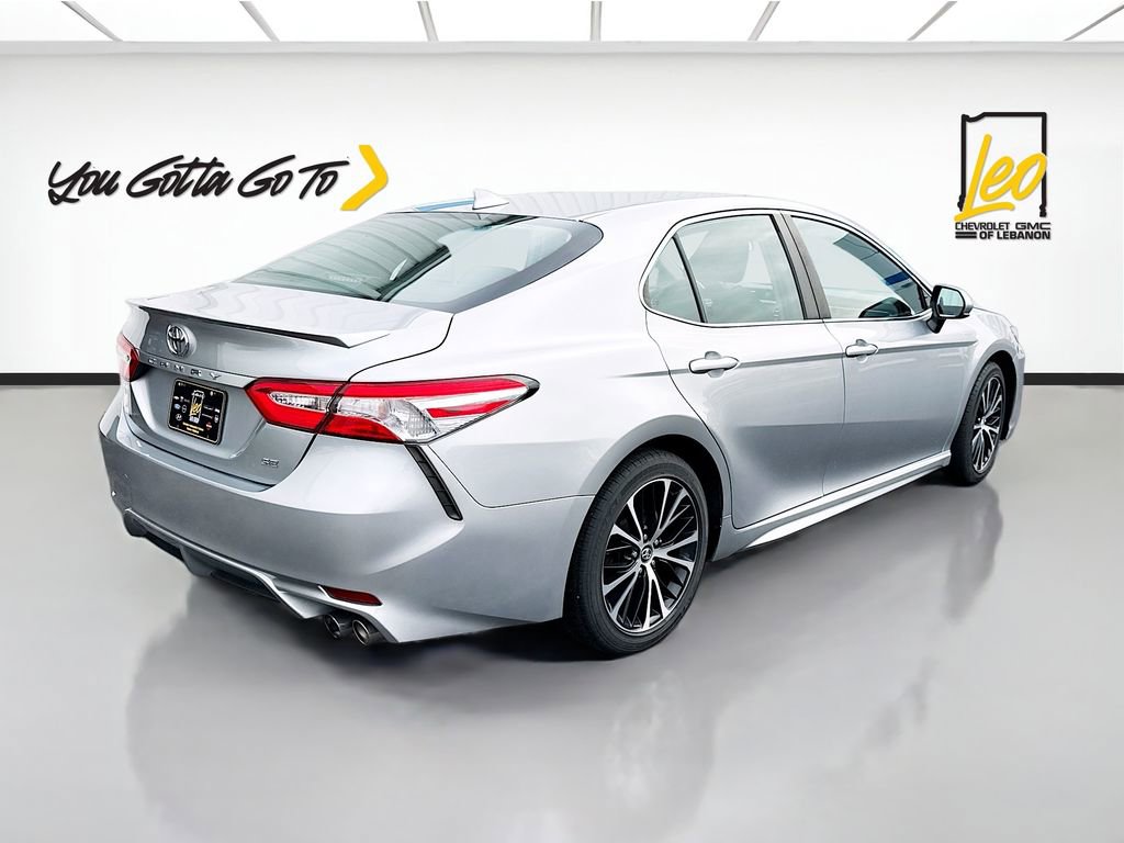 Used 2020 Toyota Camry SE image 5