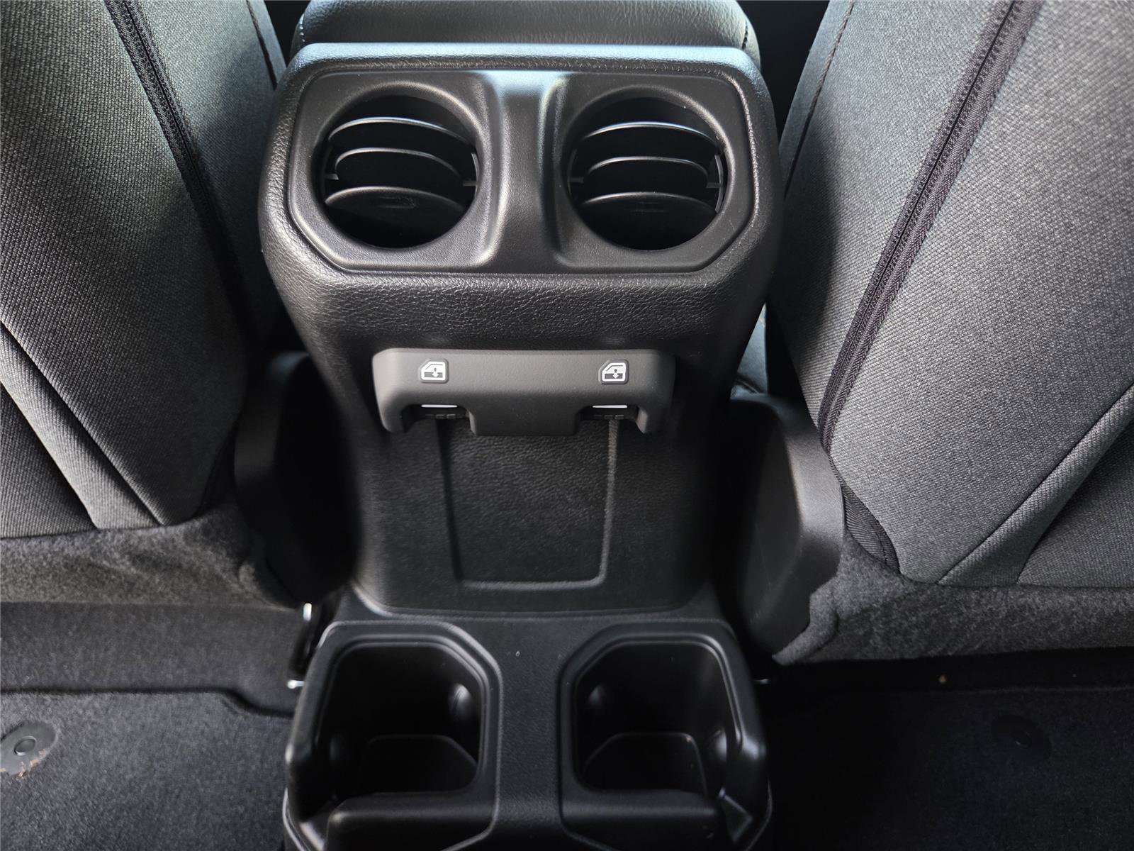 New 2025 Jeep Wrangler Sport S image 23