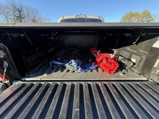 Used 2018 Toyota Tacoma TRD Off-Road image 9