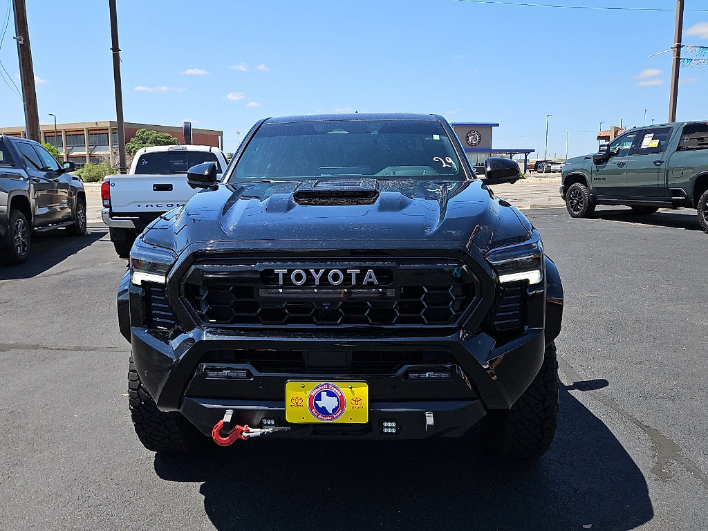 Used 2024 Toyota Tacoma TRD Pro AWD/4WD image 8