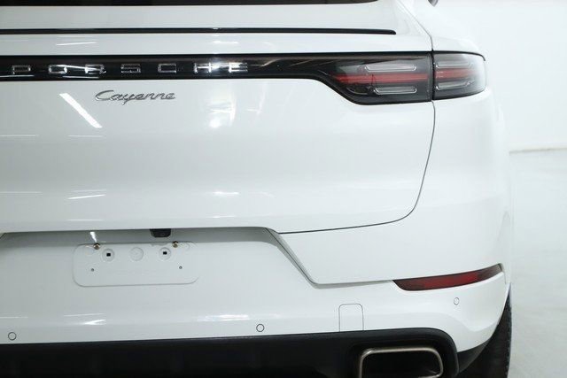 Used 2021 Porsche Cayenne Coupe image 45