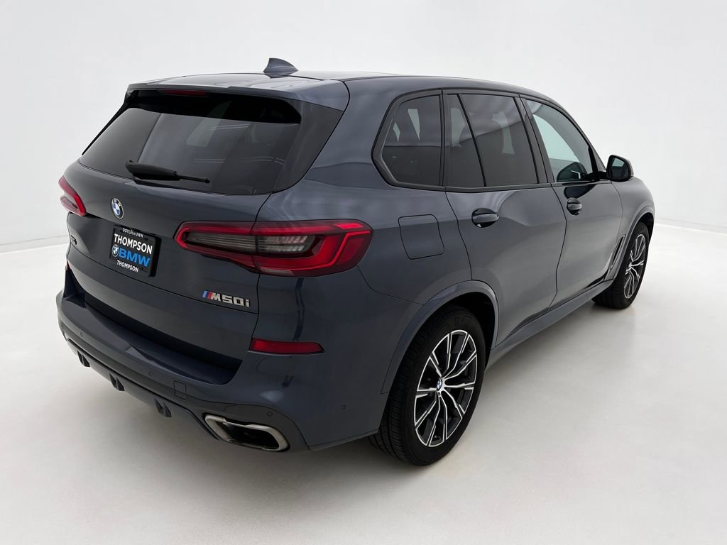 Used 2020 BMW X5 M50i w/ Executive Package image 7