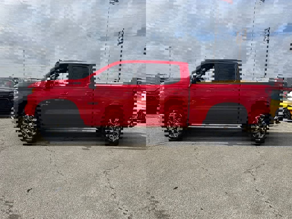 New 2026 Chevrolet Silverado 1500 LT image 3