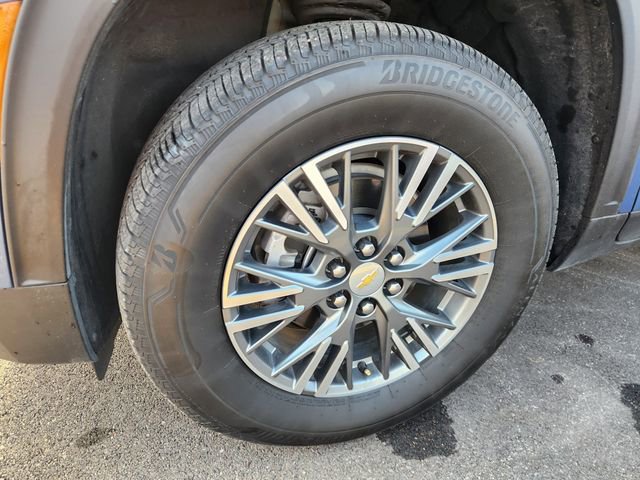 Used 2024 Chevrolet Traverse LT w/ LPO, Floor Liner Package image 10