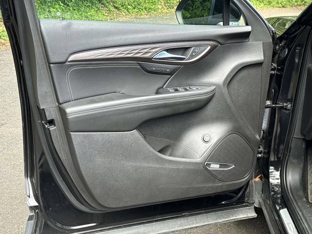 Used 2023 Buick Envision Avenir AWD/4WD image 9