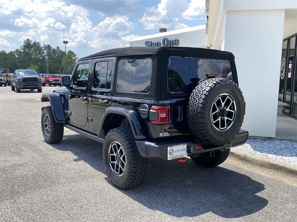 New 2025 Jeep Wrangler Unlimited Rubicon image 7